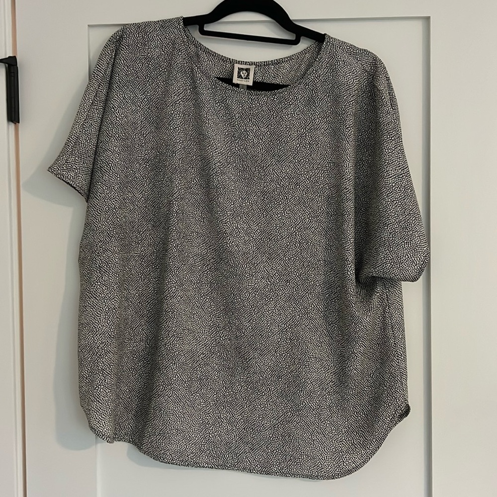 Anne Klein short sleeves blouse size XL